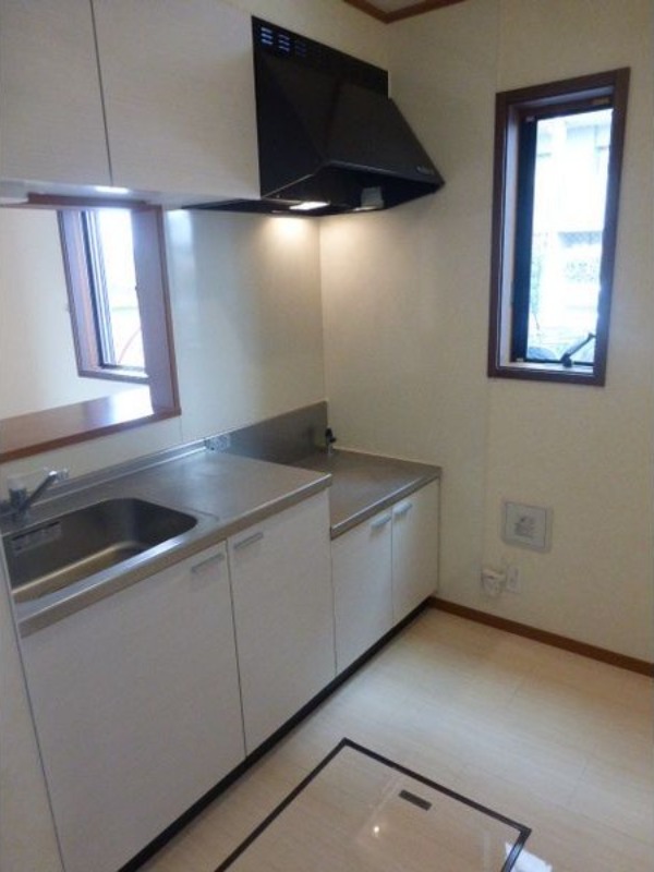 キッチン　同物件別室写真