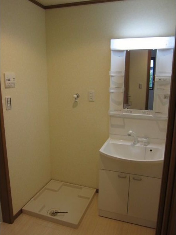 洗面設備　同物件別室写真