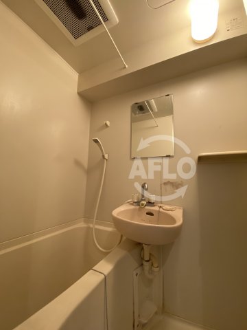 バス・シャワールーム　エスリード同心第2　バスルーム