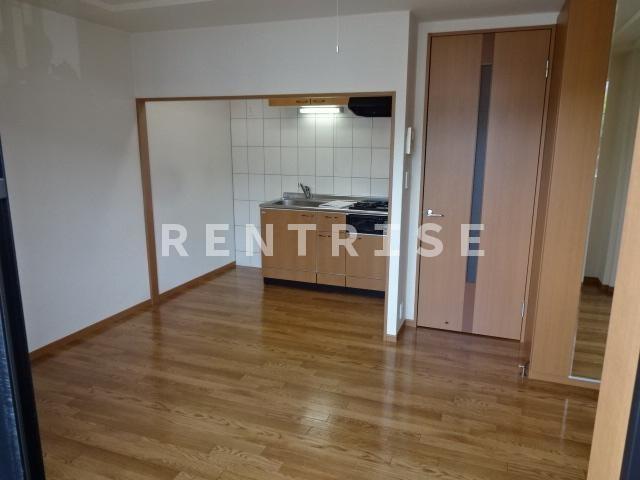 居室・リビング　室内