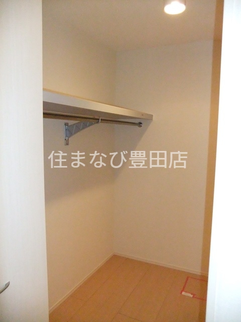 収納　同型別部屋写真