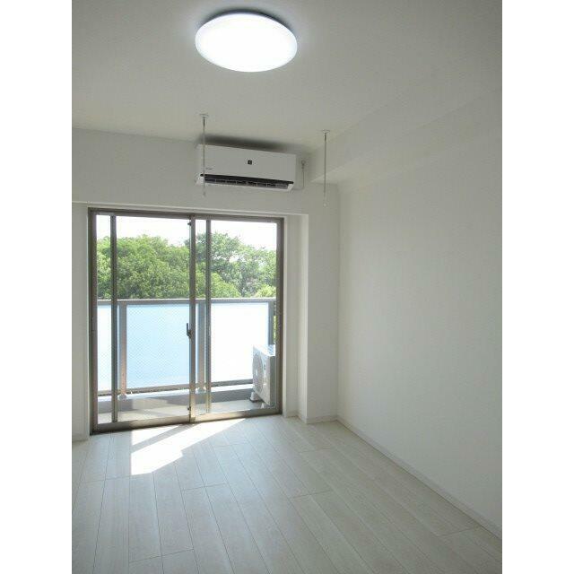 居室・リビング　※参考写真