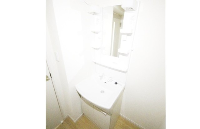 洗面設備　同タイプ