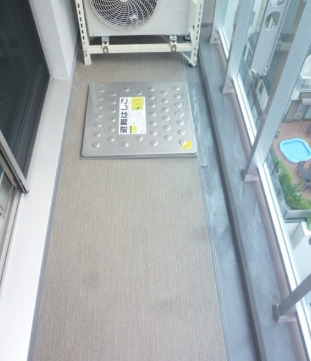 バルコニー　※別部屋の参考写真です。