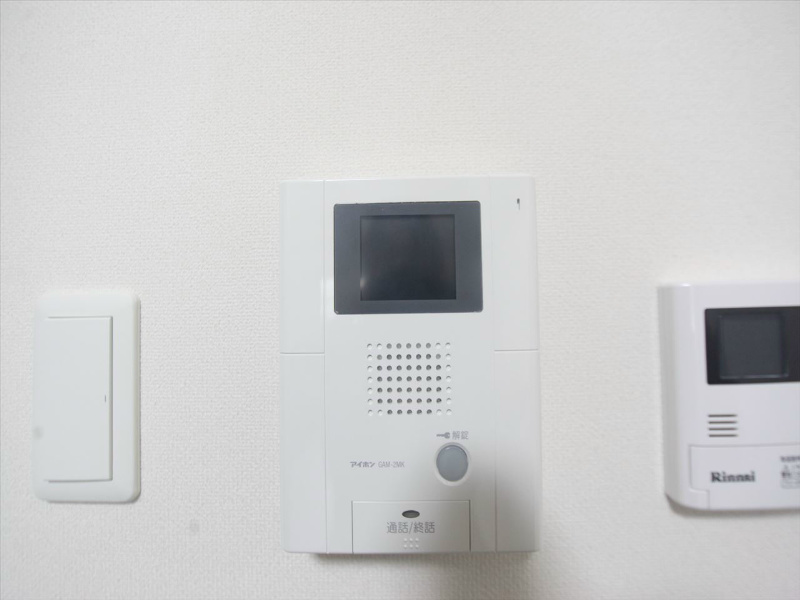 セキュリティ　TVモニター付インターホン