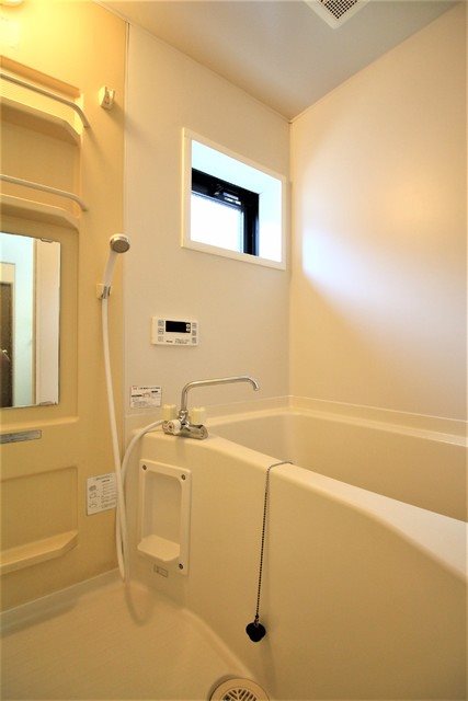 バス・シャワールーム　風呂