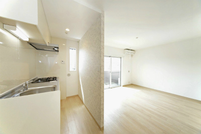 居室・リビング　光の入るお部屋