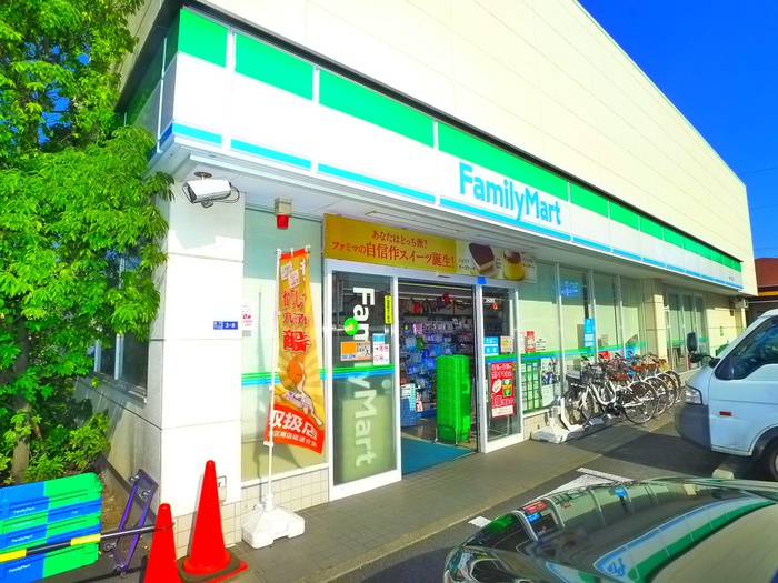 コンビニ　ファミリーマート奥戸七丁目店（コンビニ）まで140m