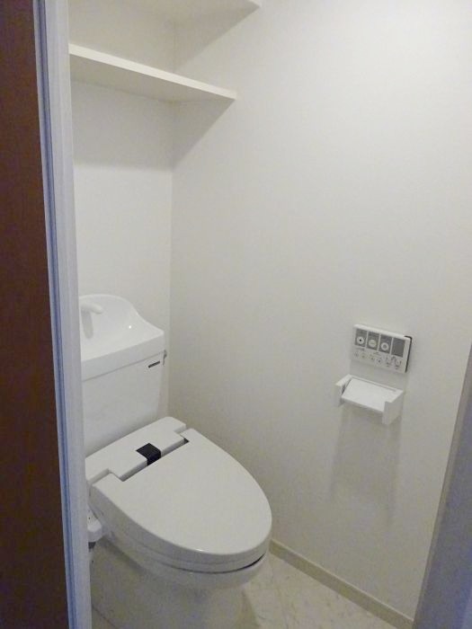 トイレ　シンプルで使いやすいトイレです