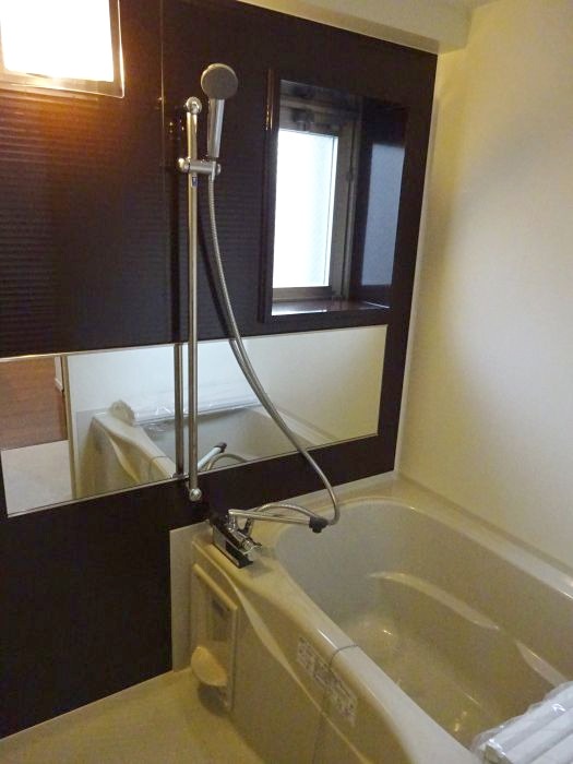 バス・シャワールーム　日々の暮らしに欠かせないお風呂です