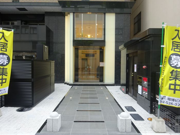 エントランス　毎日通るエントランスはこのようになっています