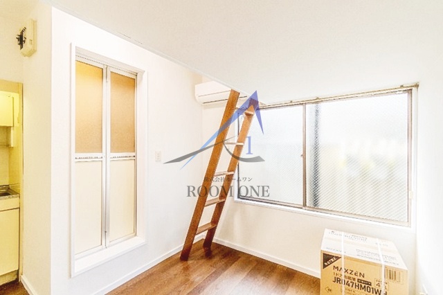 居室・リビング　洋室のお部屋です。