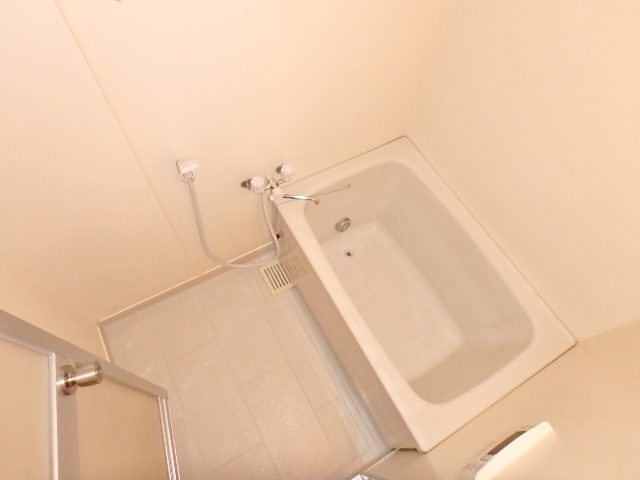 バス・シャワールーム　追い焚き付きバス