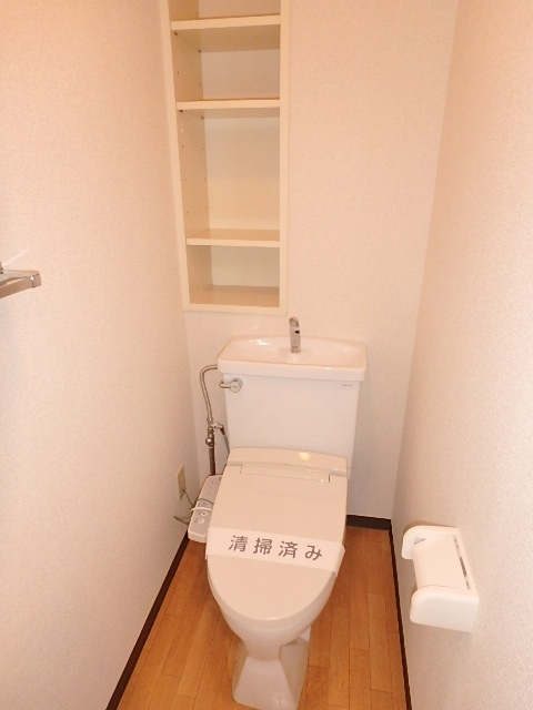 トイレ　あると嬉しい洗浄機能付き暖房便座