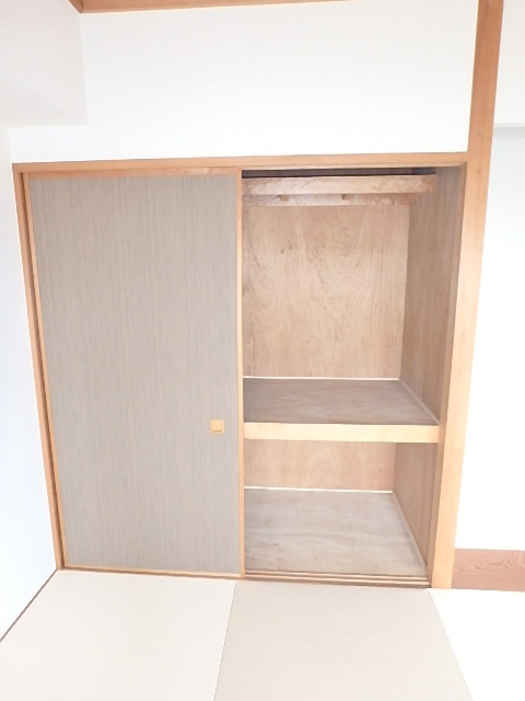 収納　和室の押入れ