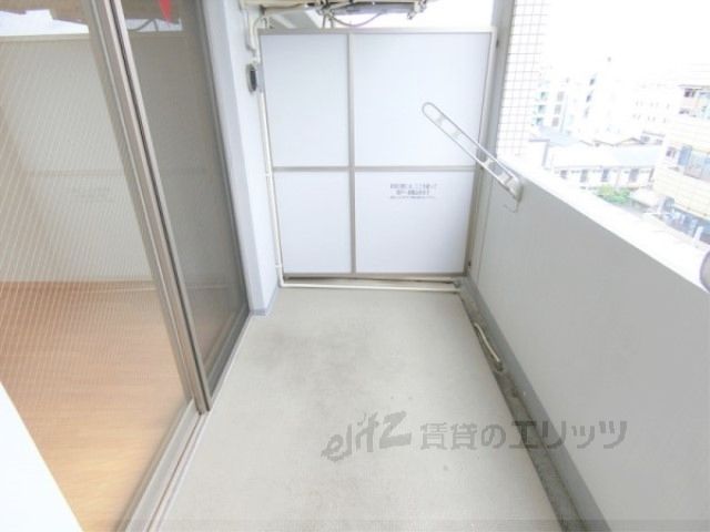 バルコニー　ベランダ