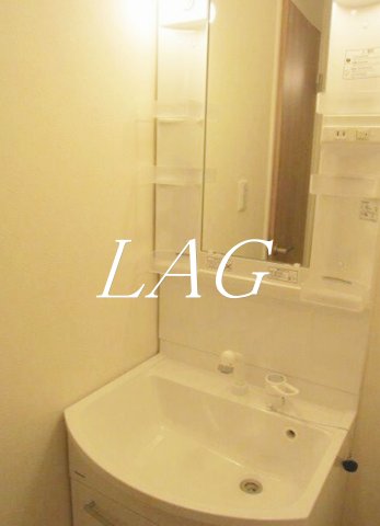 洗面設備　洗面台です。