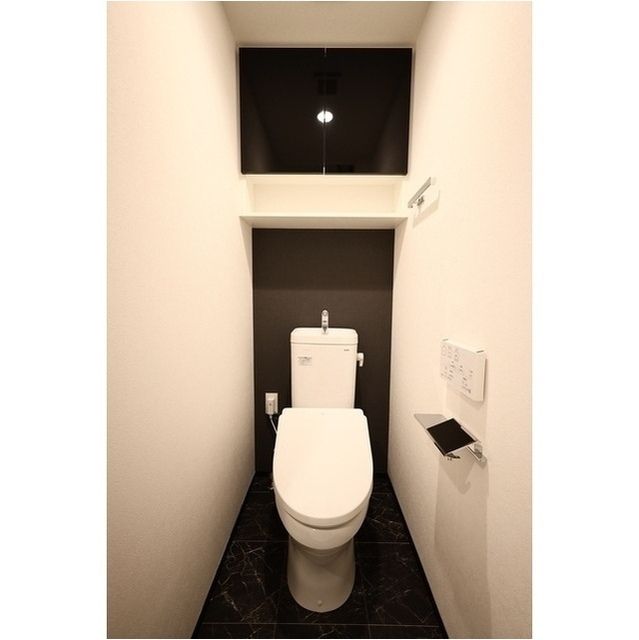 トイレ　同タイプ別号室のお写真です。