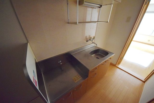 キッチン　ガスコンロ設置可です