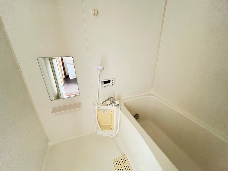 バス・シャワールーム　当物件の参考写真です。(同建物の部屋)