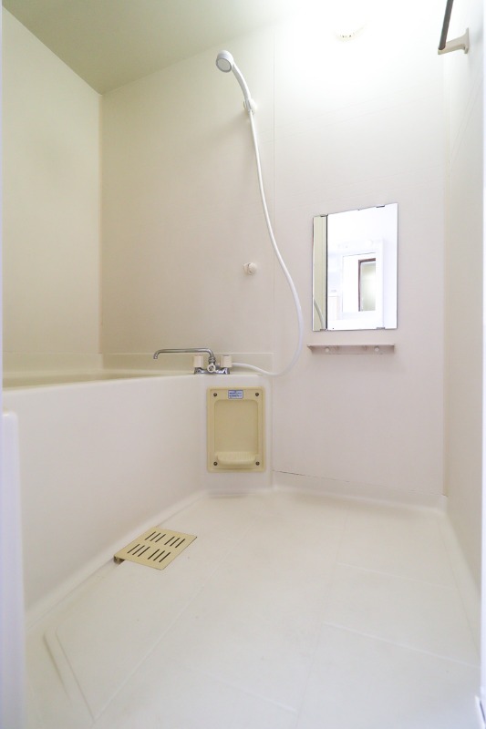 バス・シャワールーム　図面と現状に相違がある場合には現状を優先