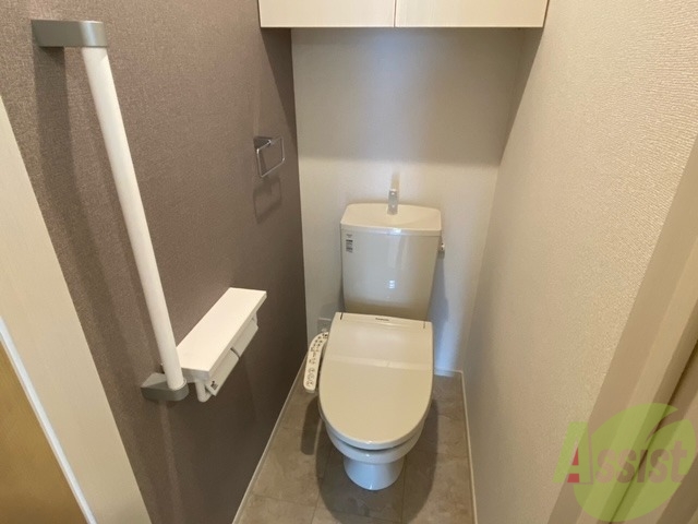 トイレ　トイレにはウォシュレットが設置済みですね