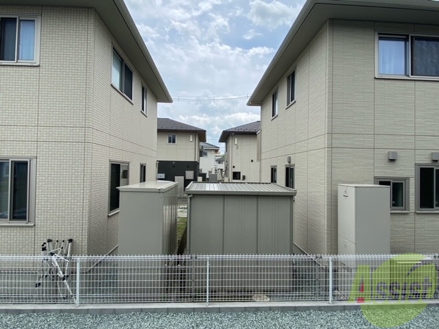 セキュリティ　目の前に建物はありますが、空もちゃんと望めそうですね