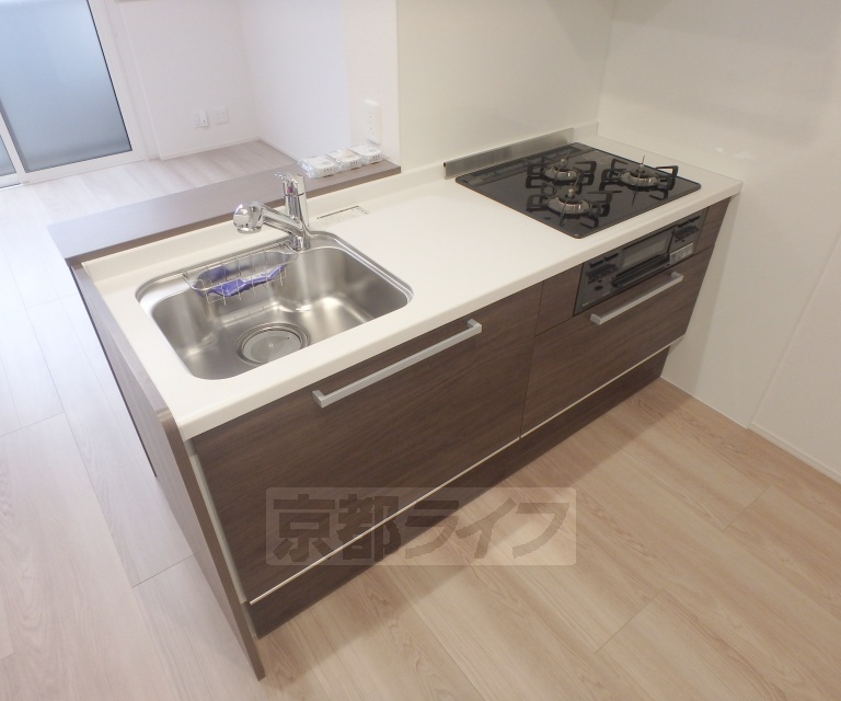 キッチン　キッチンです。