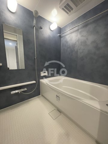 バス・シャワールーム　STANDZ四天王寺前夕陽丘　浴室