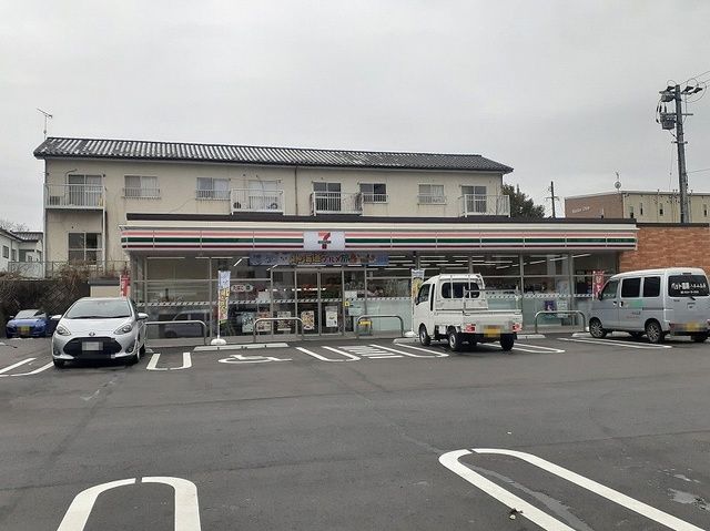 コンビニ　セブンイレブン（コンビニ）まで350m