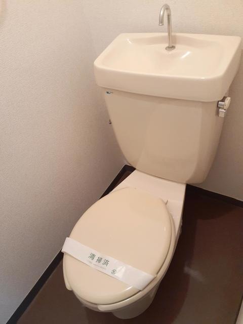 トイレ　図面と現状に相違がある場合には現状を優先