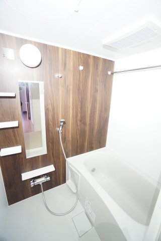 バス・シャワールーム　※同物件・同タイプの写真です。