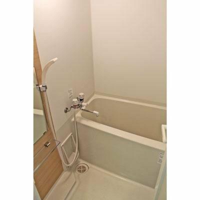 バス・シャワールーム　?