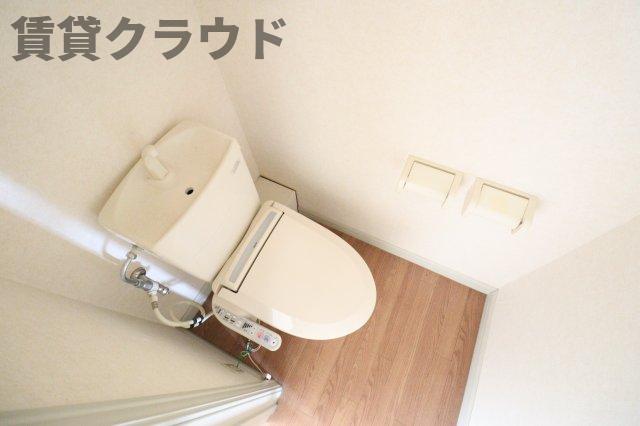 トイレ　落ち着いたトイレです