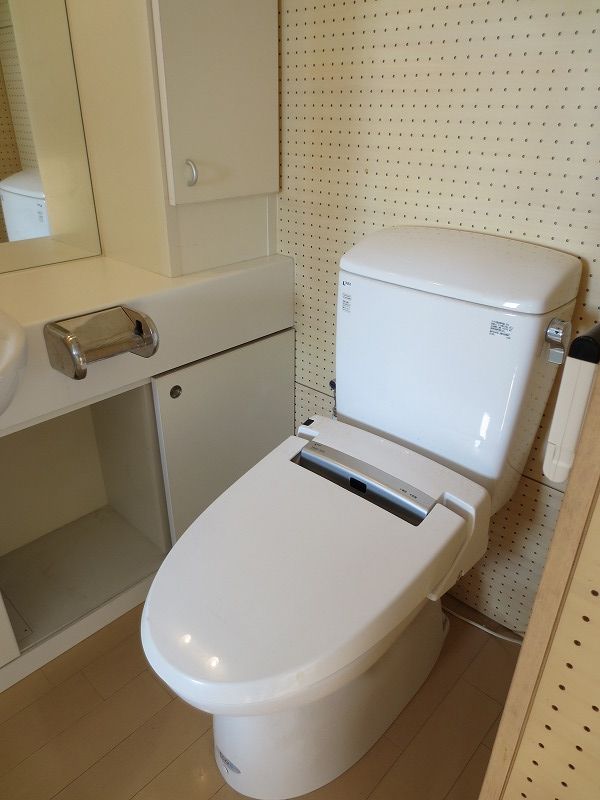 トイレ　カスタリア中延