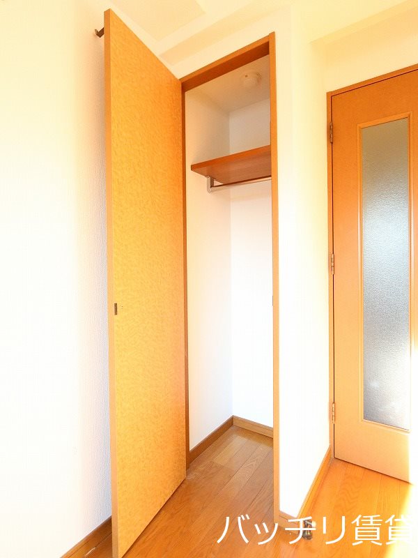 収納　別号室タイプの為、現状を優先致します。