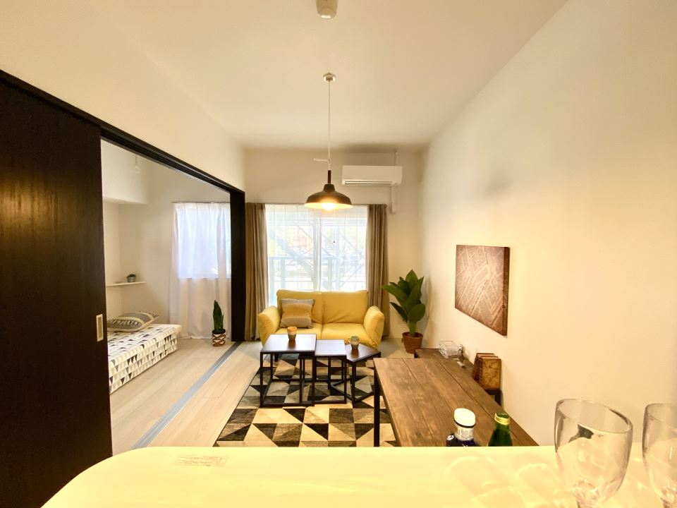 居室・リビング　リビングと寝室を仕切れます