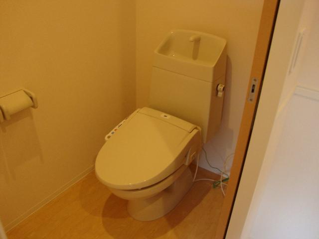 トイレ　シャワー付トイレ