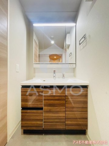 洗面設備　※同物件　別間取り　参考写真