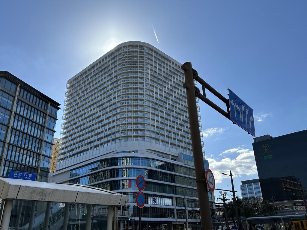 ショッピングセンター　Li－Ka1920（ショッピングセンター）まで728m