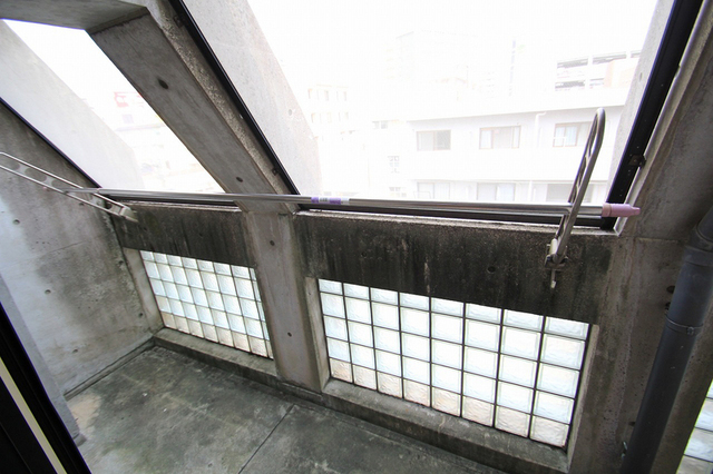 バルコニー　※別号室参考写真の為現状優先となります