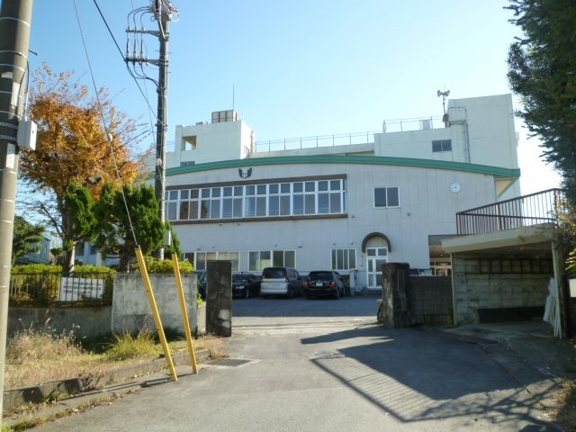 中学校　松戸市立小金南中学校（中学校）まで791m