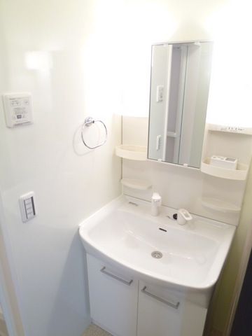 洗面設備　同タイプイメージ写真です