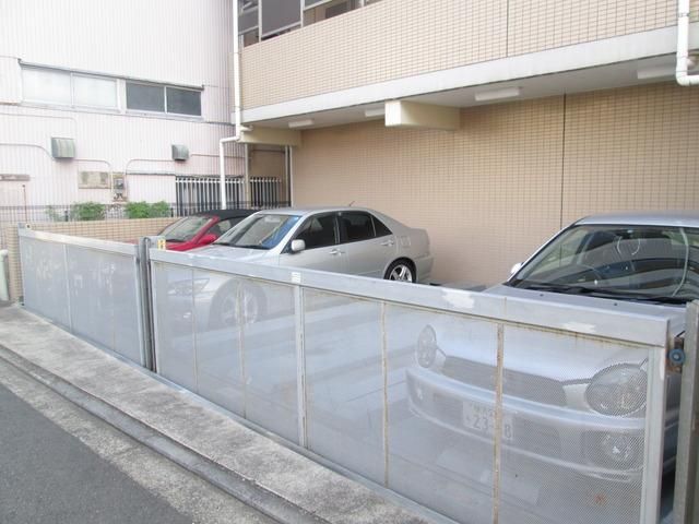 駐車場　★★敷地内駐車場★★