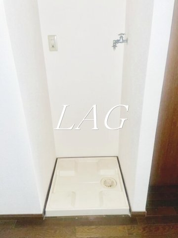 その他設備　室内洗濯機置場です。