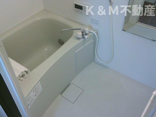 バス・シャワールーム　日々の疲れを癒すお風呂付です