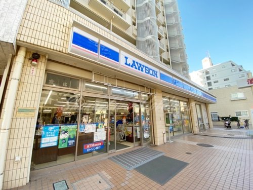 コンビニ　ローソン片瀬海岸店（コンビニ）まで175m