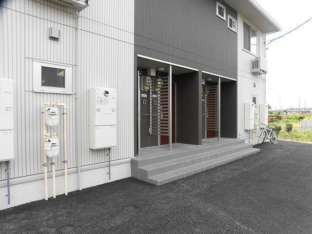 エントランス　エントランス