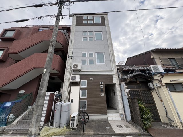 建物外観　Ravir六番町