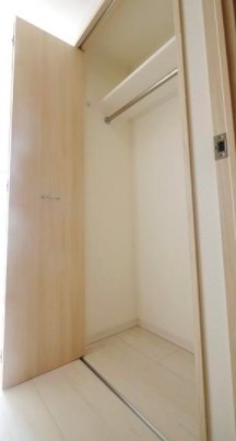 収納　別部屋参考写真となります